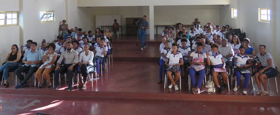Provedor de Justiça em São Nicolau para encontros com Comunidades locais
